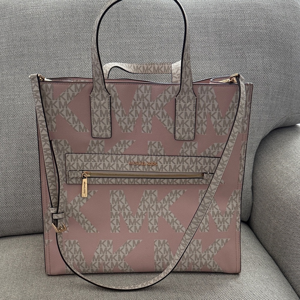 Michael Kors Mauve and Gray Logo Tote